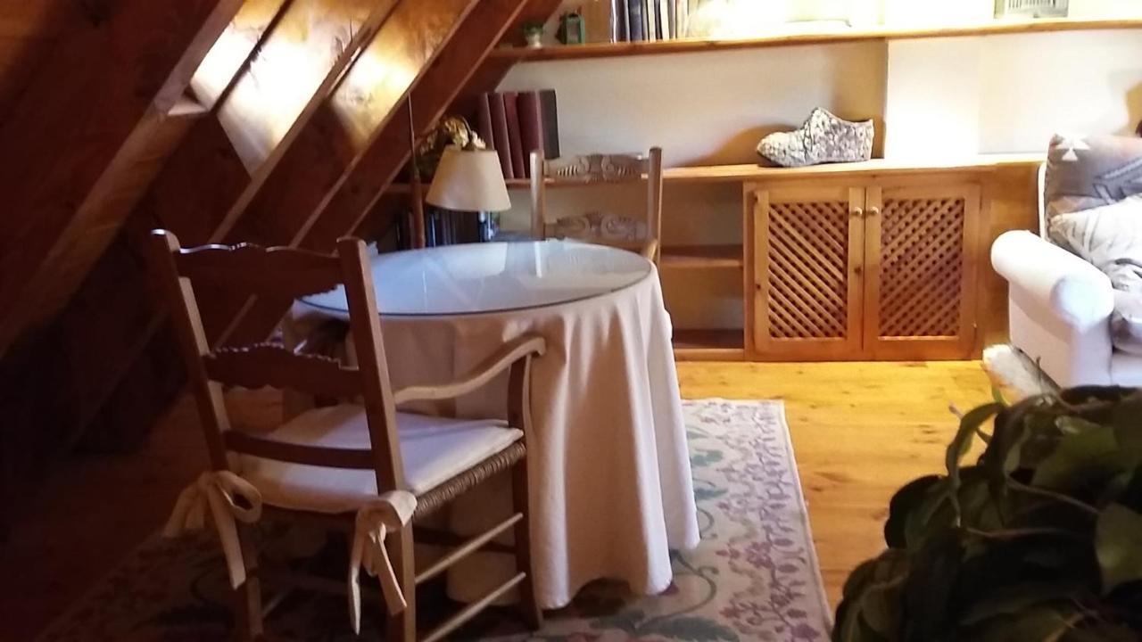 Apartamentos Tanau Baqueira Beret Bagian luar foto